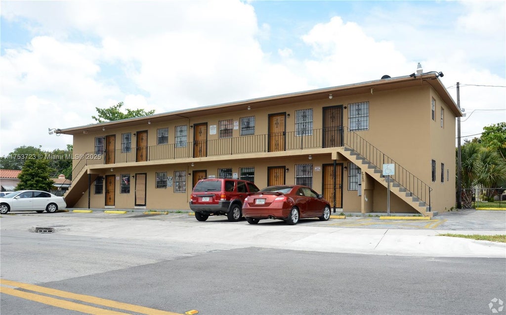 2780 Nw 15th Ave, Miami