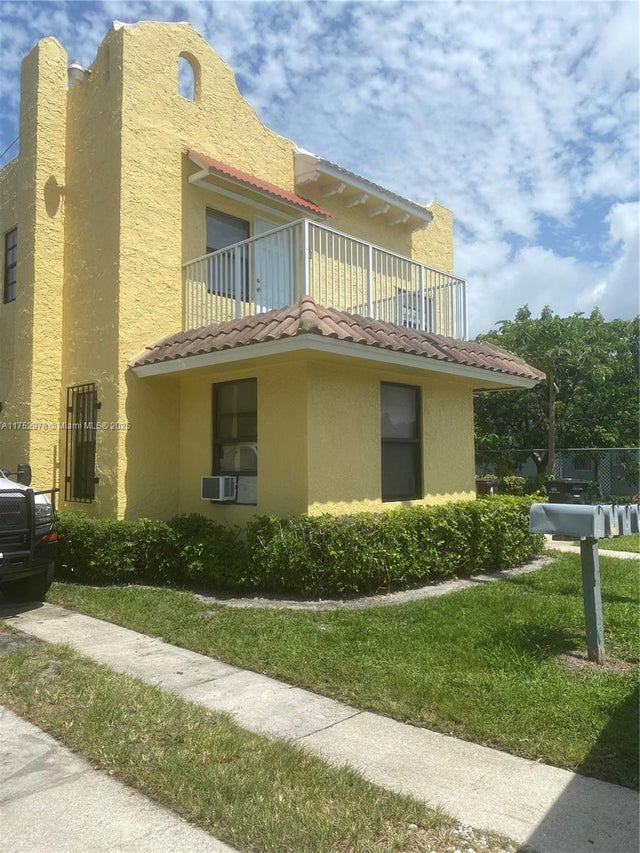 1 of 63 - 3011 Broadway Ave, West Palm Beach, FL