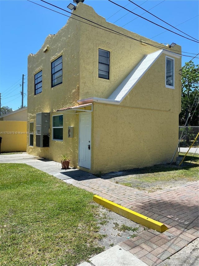2 of 63 - 3011 Broadway Ave, West Palm Beach, FL