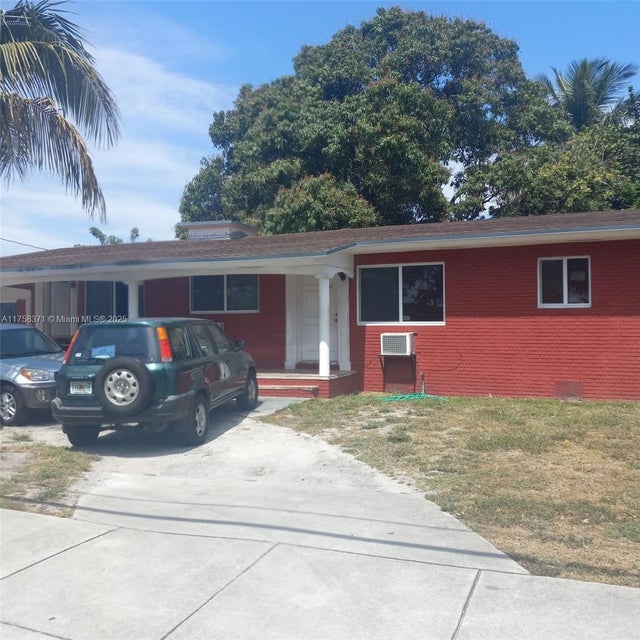 1 of 13 - 1241 Nw 111th St, Miami, FL