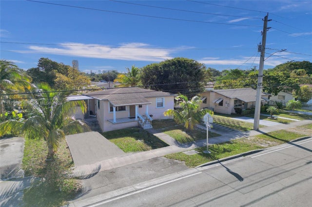 1 of 26 - 731 Sw 8th Ave, Hallandale Beach, FL