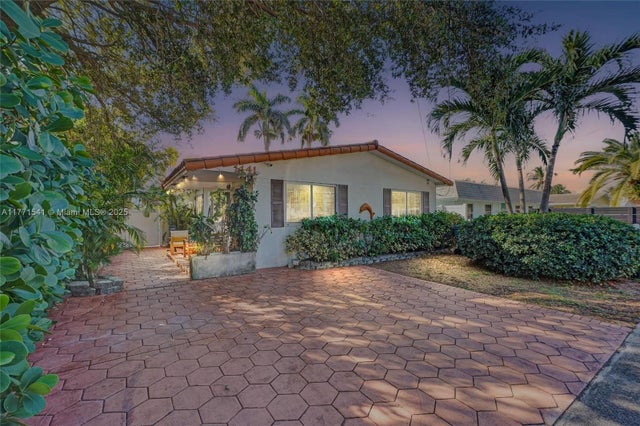 1 of 38 - 1441 Nw 10, Dania Beach, FL