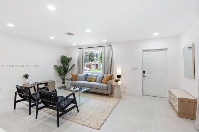4 of 36 - 1212 Nw 6th Ct, Fort Lauderdale, FL