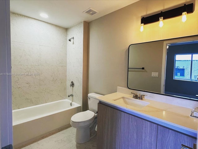 5 of 12 - 730 Nw 2nd Ave, Fort Lauderdale, FL