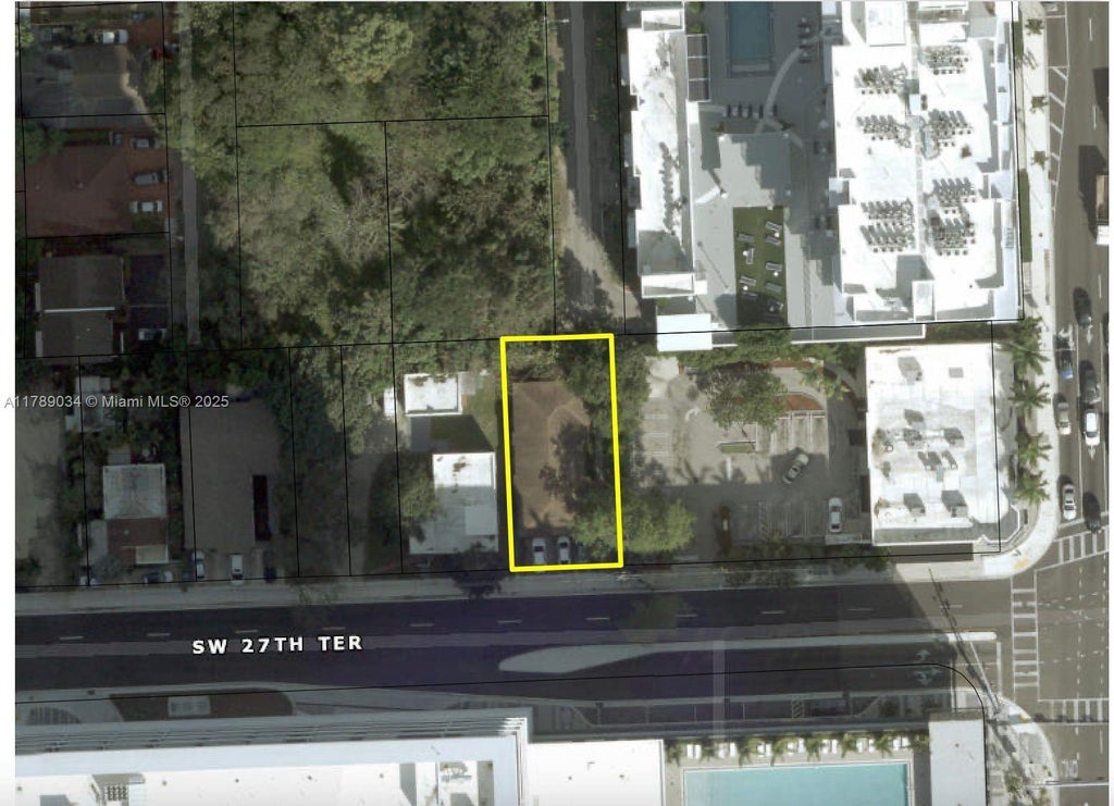 2735 Sw 27th Ter, Miami