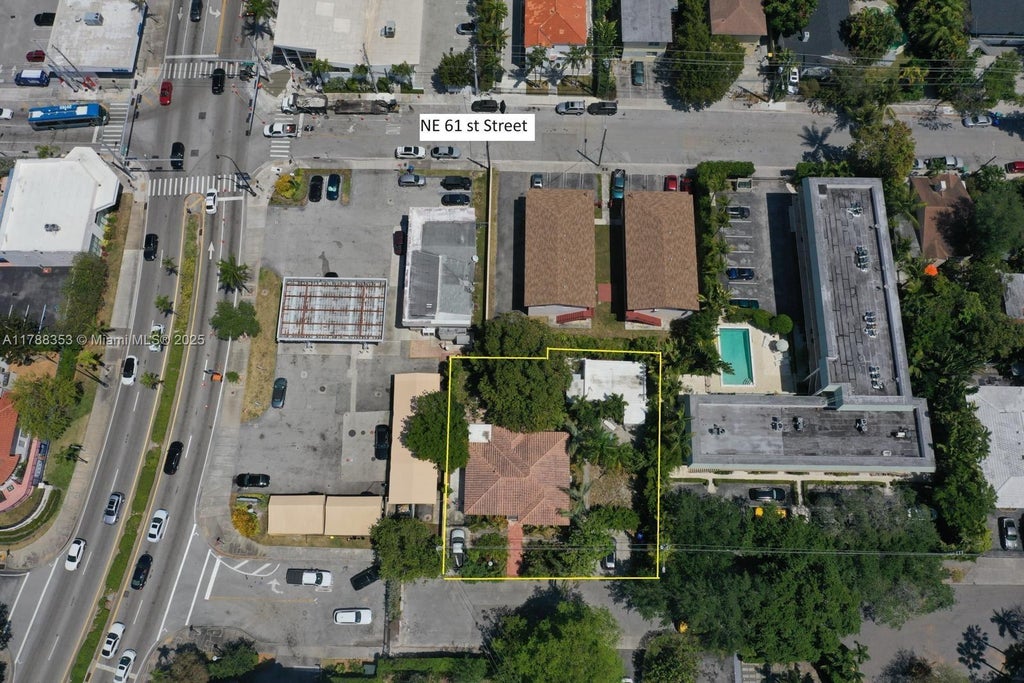 631 Ne 60th St, Miami