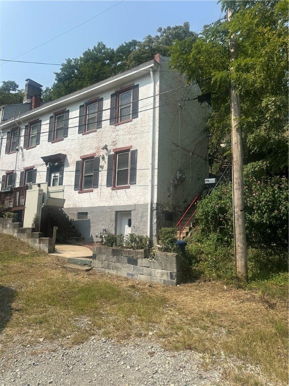 10 Welsh Way, South Side