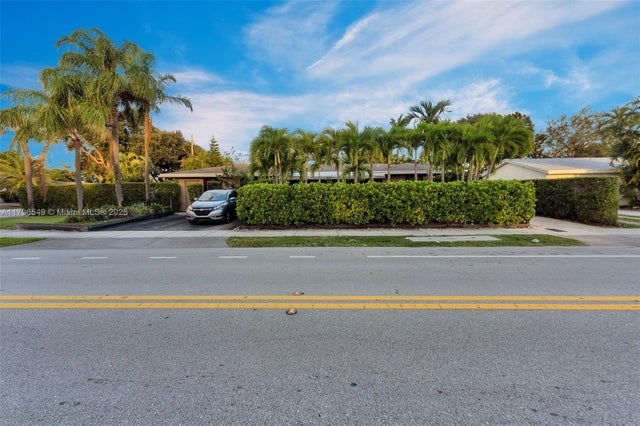 1 of 48 - 2808 Middle River Dr, Fort Lauderdale, FL