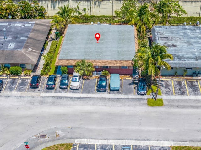 5 of 12 - 1848 Nw 52nd Ave, Lauderhill, FL