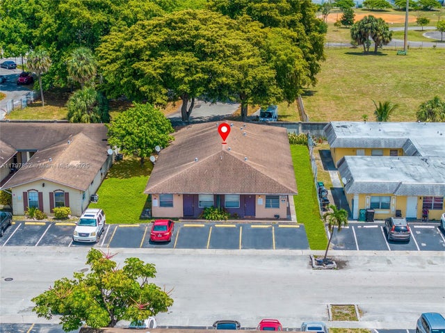 5 of 9 - 4020 Nw 30th Ter, Lauderdale Lakes, FL