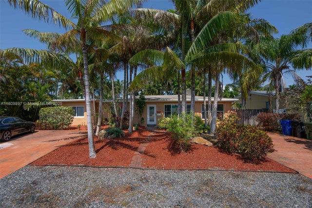 1 of 65 - 1215-1217 Ne 16th Ave, Fort Lauderdale, FL