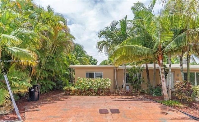 2 of 65 - 1215-1217 Ne 16th Ave, Fort Lauderdale, FL
