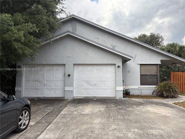 1 of 49 - 640 Sw 20th Ct, Delray Beach, FL