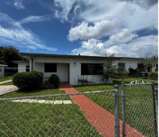 1 of 20 - 737 Nw 6th St, Hallandale Beach, FL
