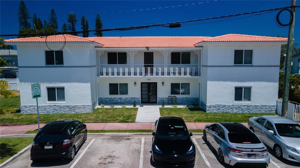 7115 Rue Granville, Miami Beach