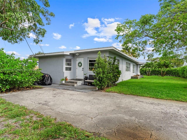 2 of 22 - 1001 Sw 4th Ave, Fort Lauderdale, FL