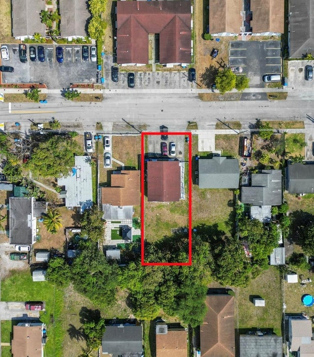 2 of 5 - 4130 Sw 20th St, West Park, FL