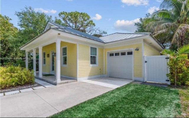 4 of 71 - 1280 Sw 25th Ave, Fort Lauderdale, FL