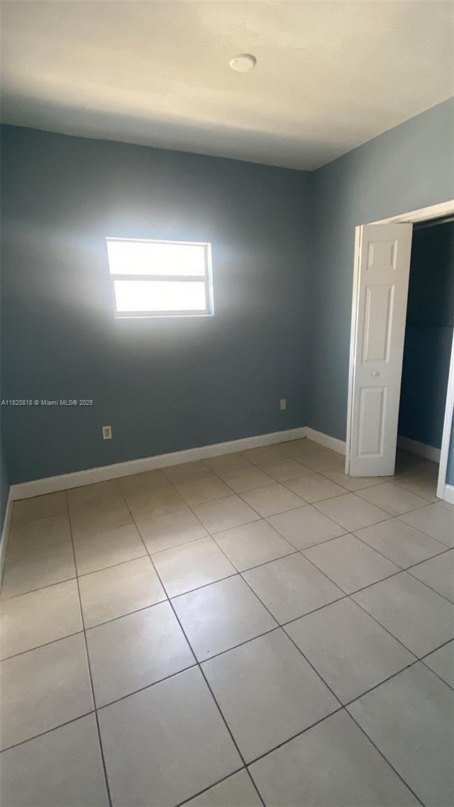 4 of 5 - 2014 Funston St, Hollywood, FL
