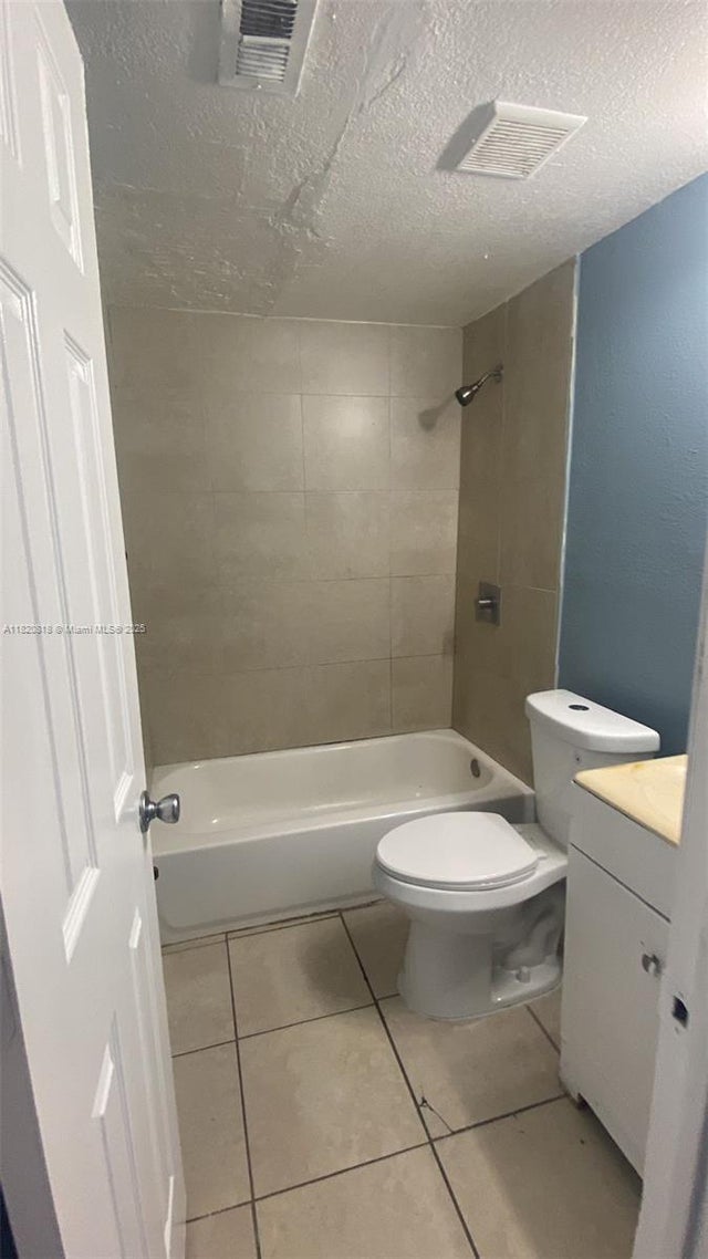 5 of 5 - 2014 Funston St, Hollywood, FL