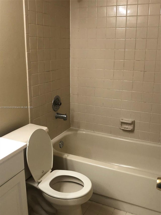 5 of 14 - 10740 Royal Palm Blvd, Coral Springs, FL