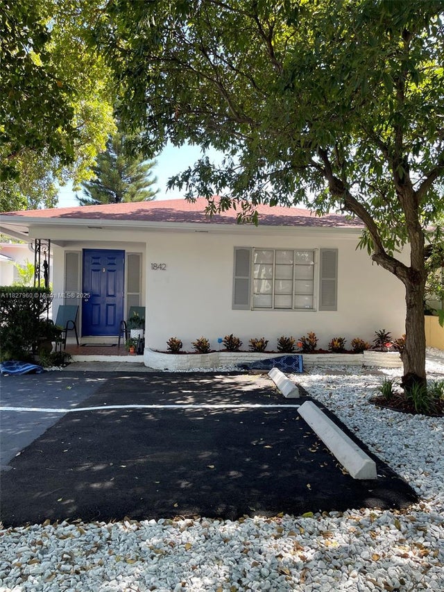 2 of 64 - 1842 Madison St, Hollywood, FL