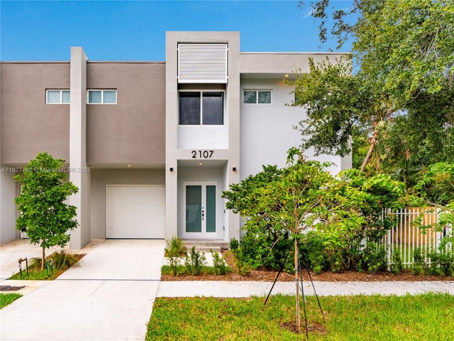 4 of 36 - 2107 Sw 18th Ave, Fort Lauderdale, FL