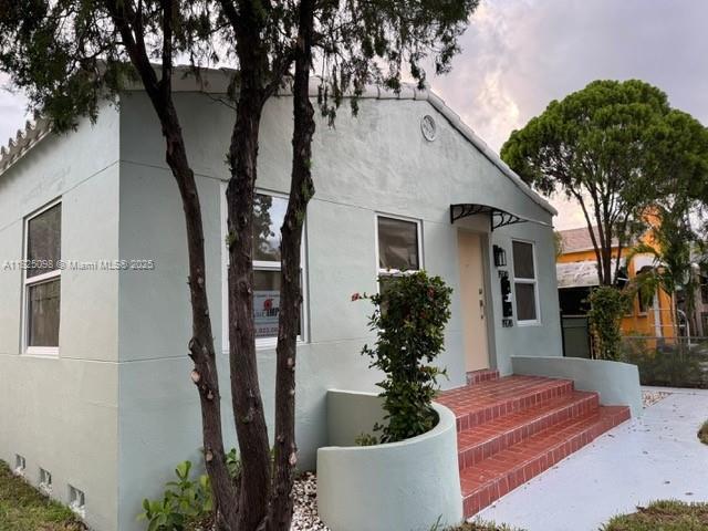 2 of 25 - 1930-1928 Adams St, Hollywood, FL