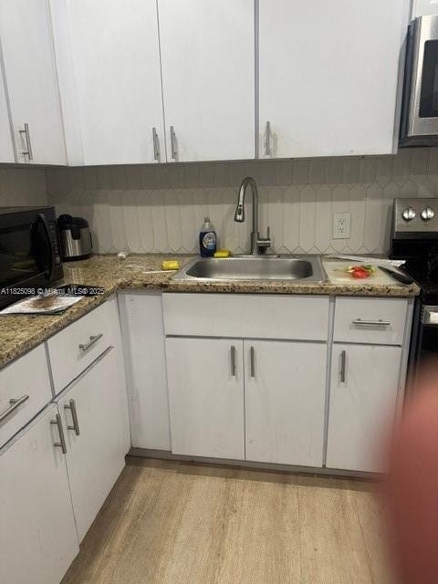 4 of 25 - 1930-1928 Adams St, Hollywood, FL