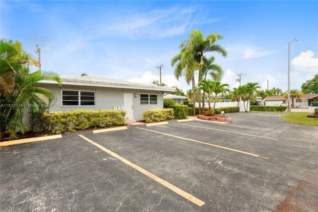 3 of 36 - 1761 Ne 55th St, Fort Lauderdale, FL