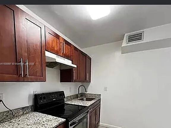 5 of 28 - 635 Nw 22nd Rd, Fort Lauderdale, FL