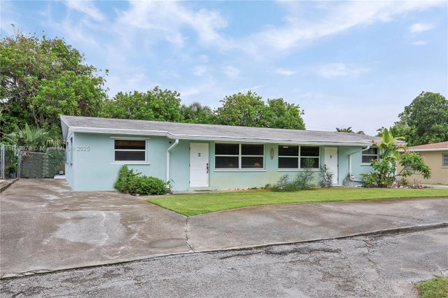 2 of 55 - 1884 Juno Rd, North Palm Beach, FL