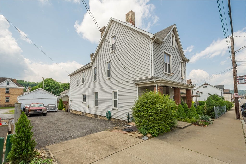 1524 4th Avenue, Coraopolis