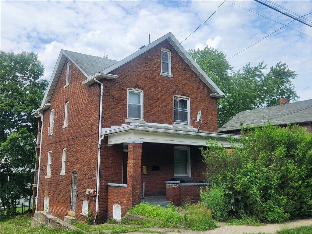 939 Beaver Road, Ambridge