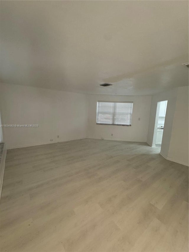 5 of 28 - 2036 Ne 21st Ave, Fort Lauderdale, FL