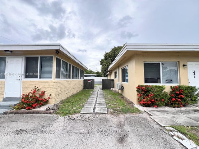 1 of 19 - 341 S 24th Ave, Hollywood, FL