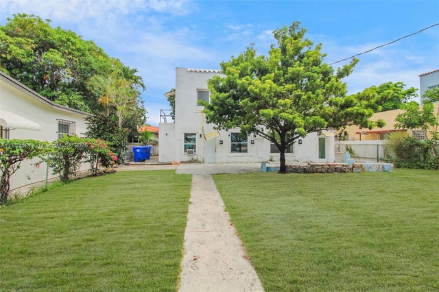 2 of 41 - 2928 Sw 4th St, Miami, FL
