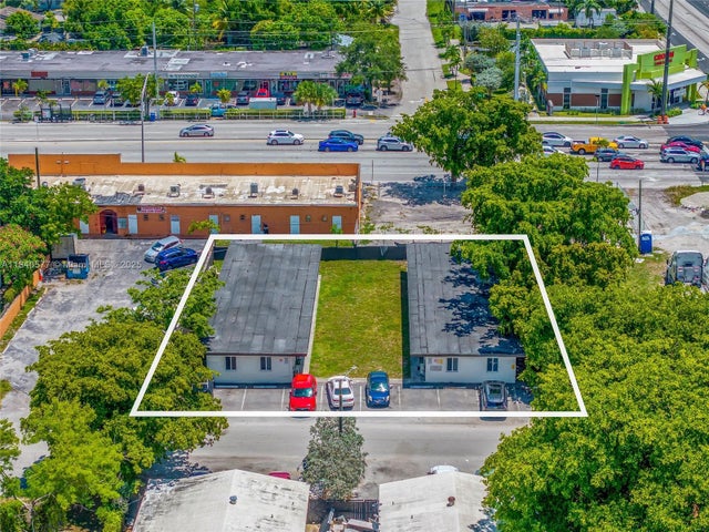 4 of 16 - 3932 Sw 12th Pl, Fort Lauderdale, FL