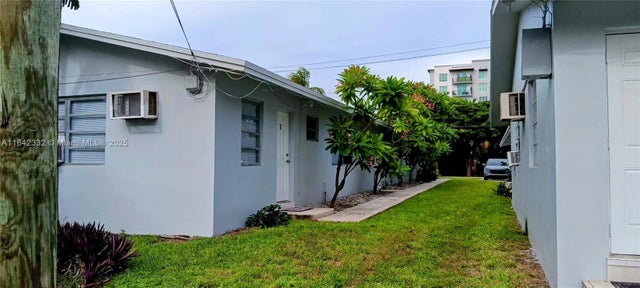 4 of 22 - 1901 Miami Rd, Fort Lauderdale, FL
