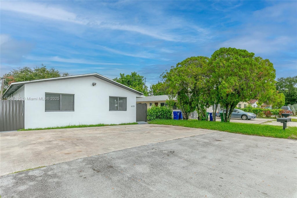 6125 Sw 40th Ct, Miramar