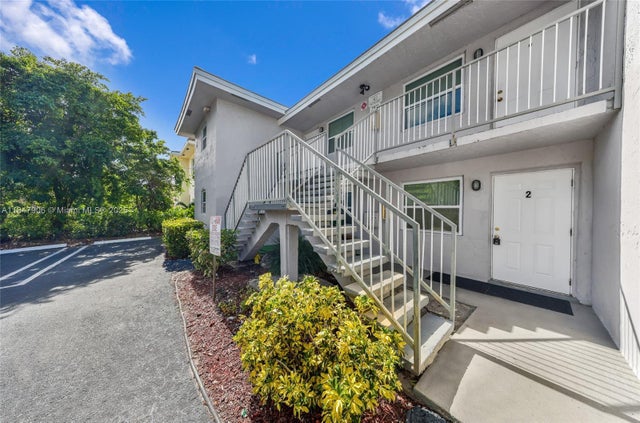 2 of 29 - 7921 Nw 44th Ct, Coral Springs, FL