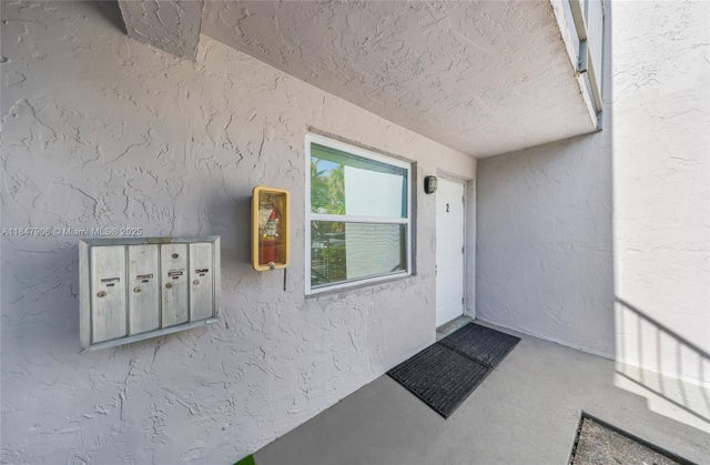 3 of 29 - 7921 Nw 44th Ct, Coral Springs, FL
