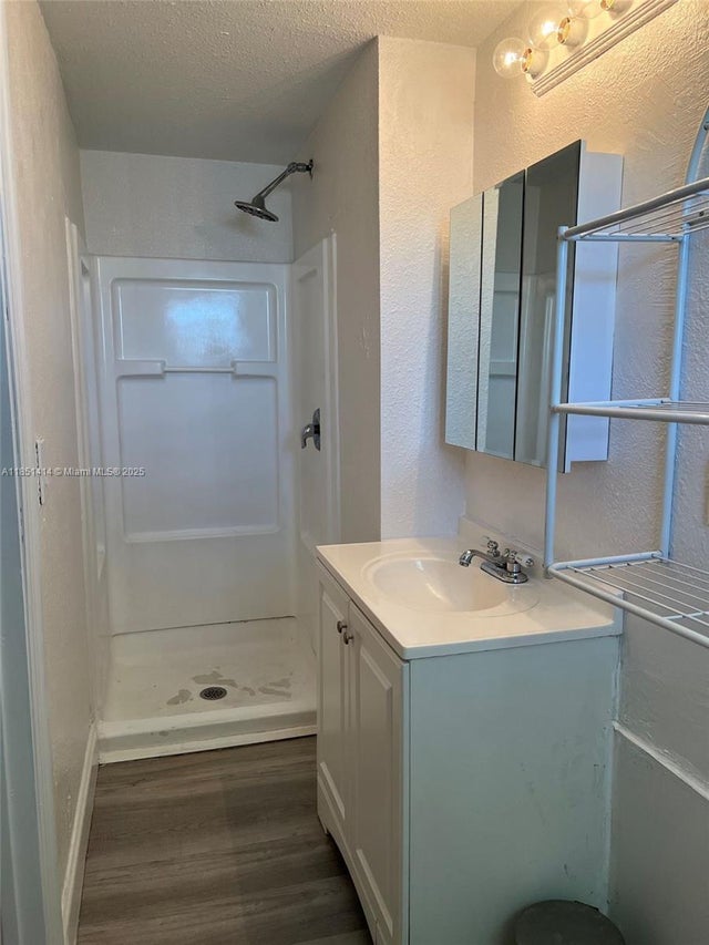 4 of 52 - 2205 Roosevelt St, Hollywood, FL