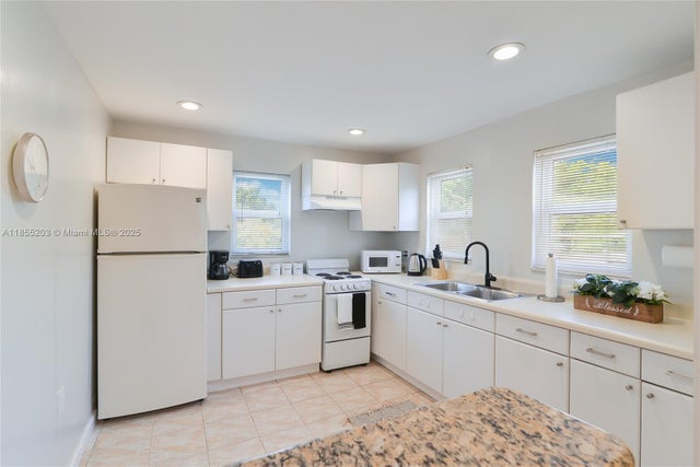 1 of 26 - 1947 Adams St, Hollywood, FL