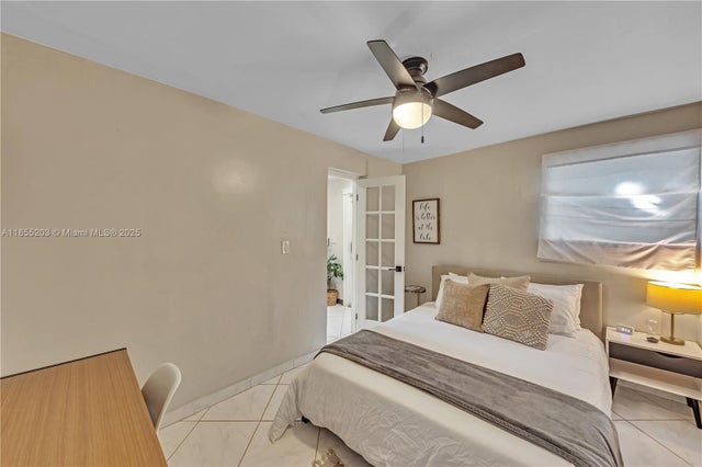 5 of 26 - 1947 Adams St, Hollywood, FL