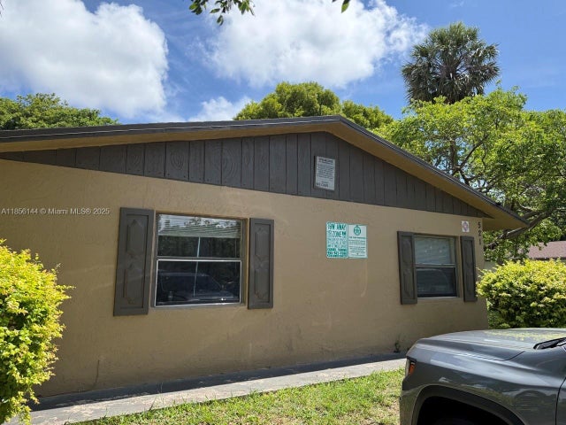 1 of 32 - 521 Sw 2nd Ct, Pompano Beach, FL