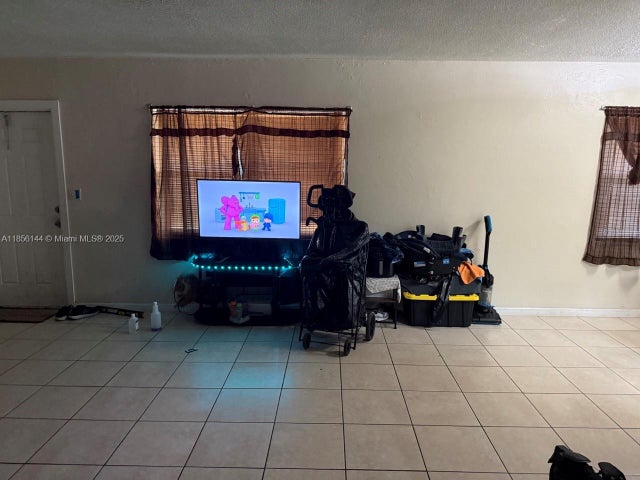5 of 32 - 521 Sw 2nd Ct, Pompano Beach, FL