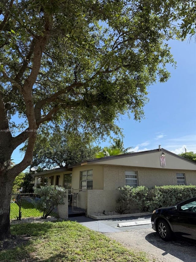 1 of 19 - 4123 Sw 21st St, Fort Lauderdale, FL