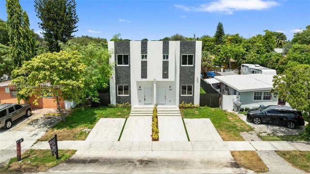2 of 28 - 2145 Nw 4 Th St, Pompano Beach, FL
