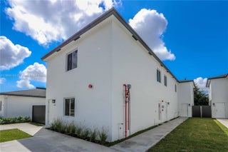 Photo of Listing #A11866765